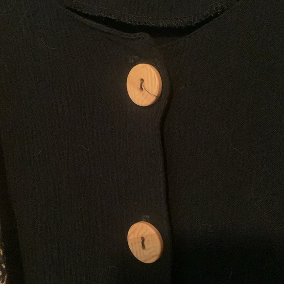 Essay by Sharon Anthony Blouse - Picture 3 of 9